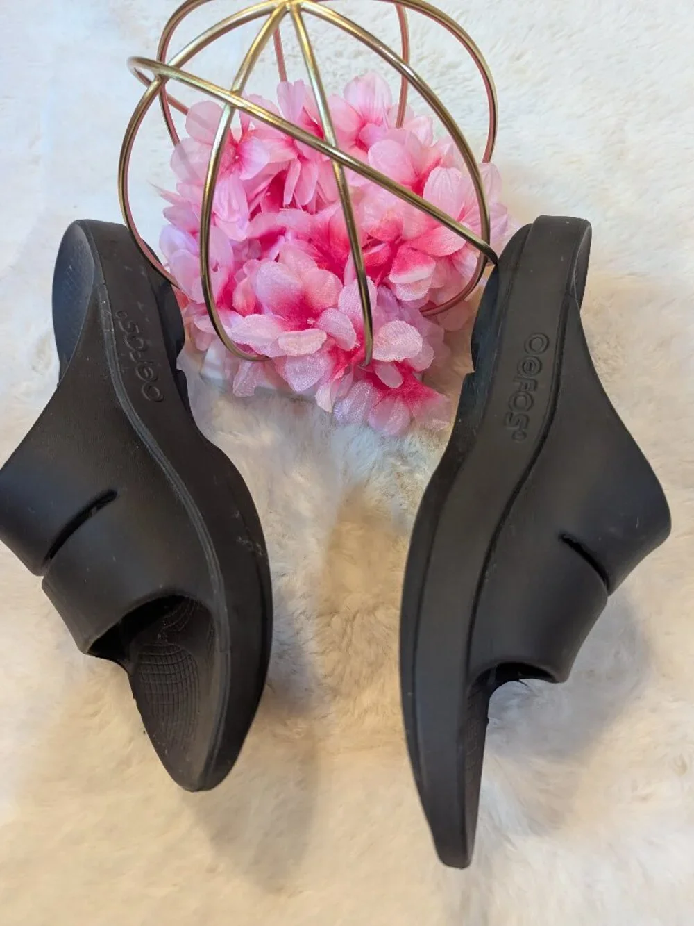 Oofos Black Slides, Men's 11 Women's 13